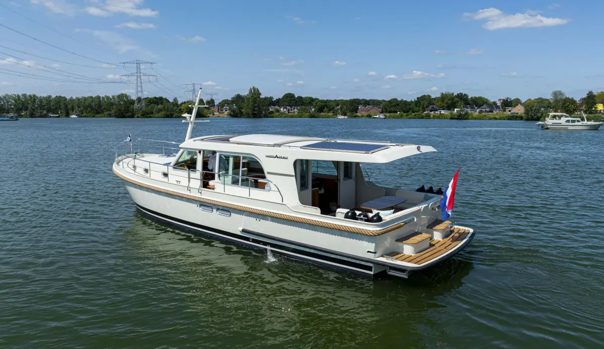 Grand Sturdy 45.0 Sedan — foto 9 van 12