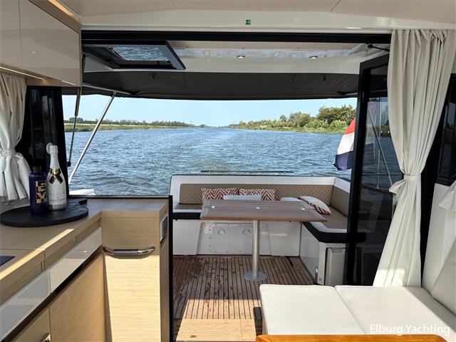 Jeanneau NC37 — foto 57 van 94