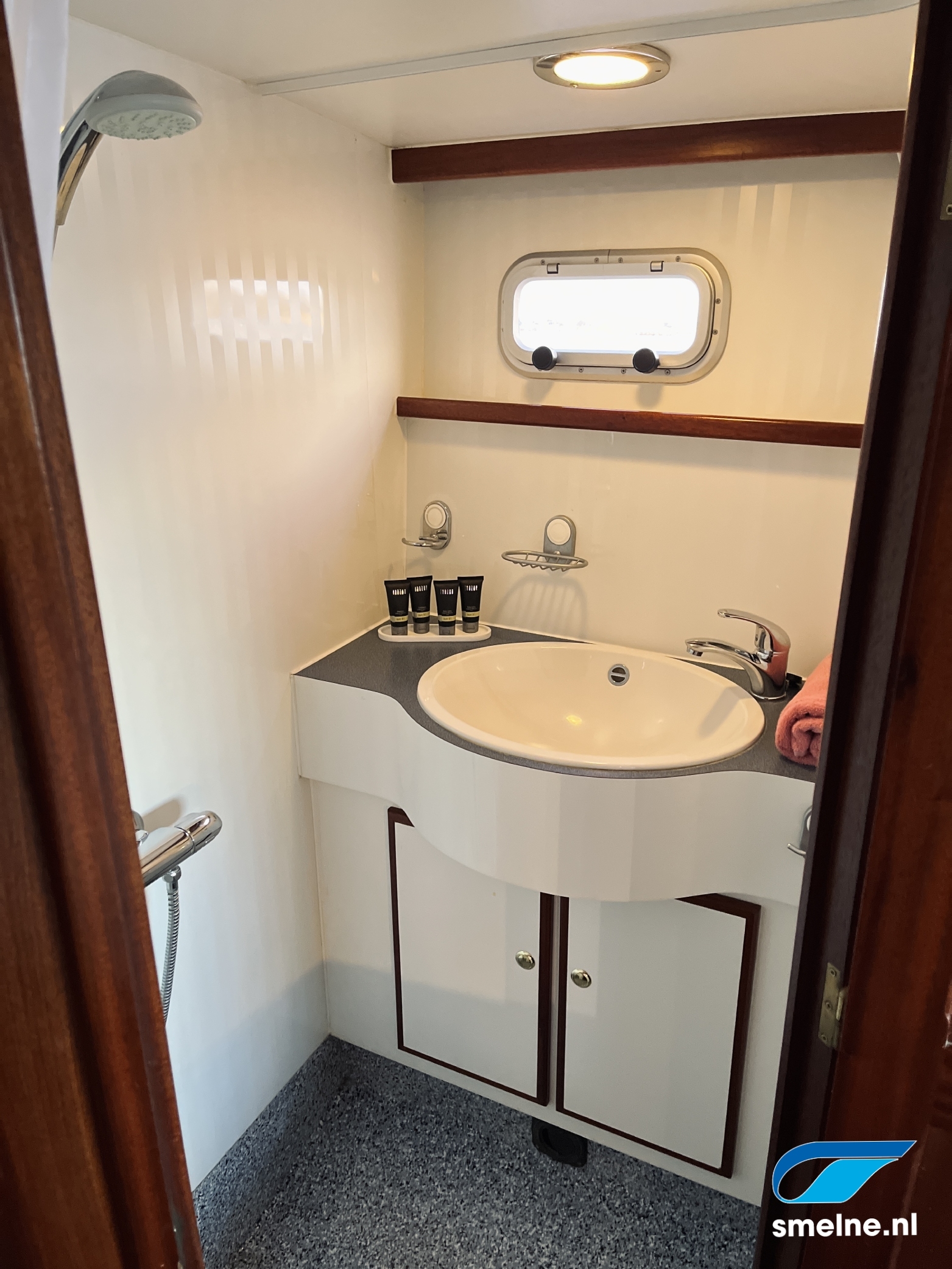 Valkkruiser 1100 Content — foto 34 van 63