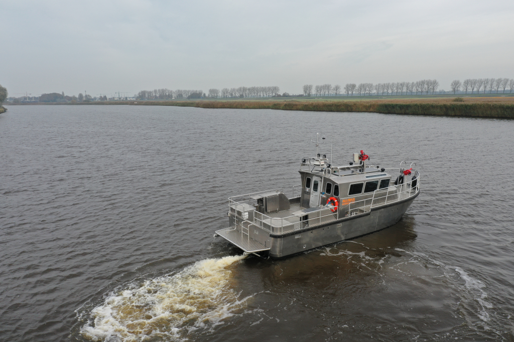 ALUMAX WORKER 41– High-Speed Firefighting & Multipurpose Aluminium Workboat — foto 2 van 13