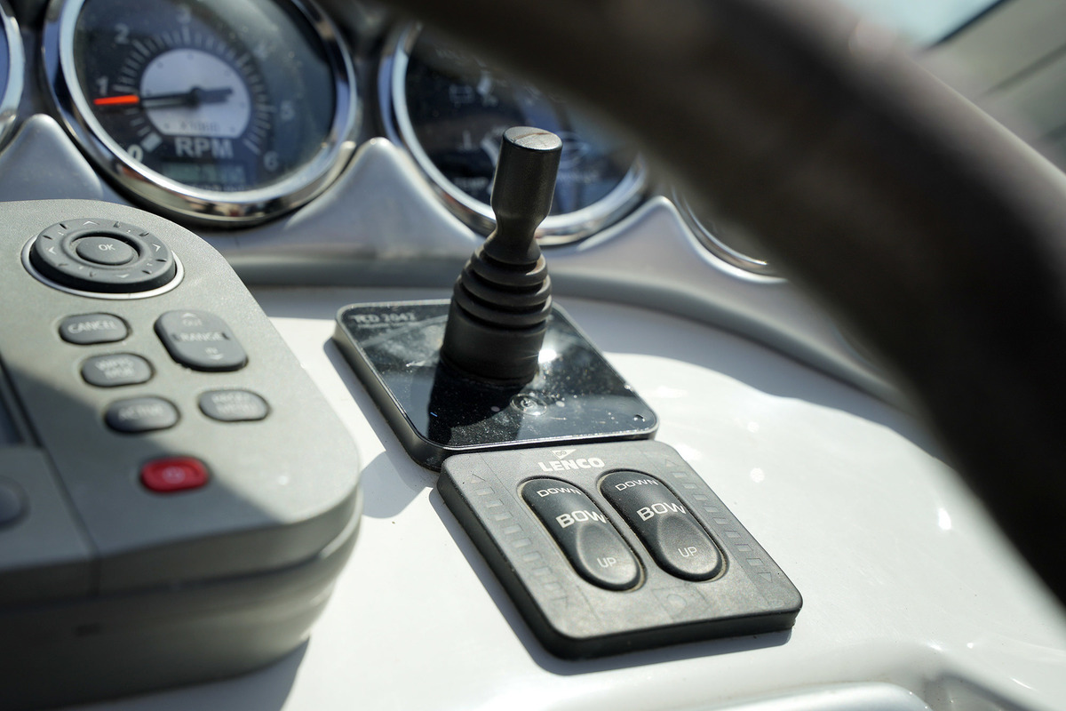 Crownline 315 SCR — foto 13 van 43