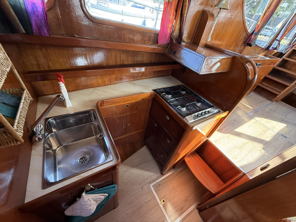 Klassiek Rondspant Motoryacht  1280 — foto 26 van 35