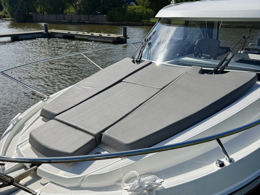 Beneteau Antares 9 — foto 19 van 29