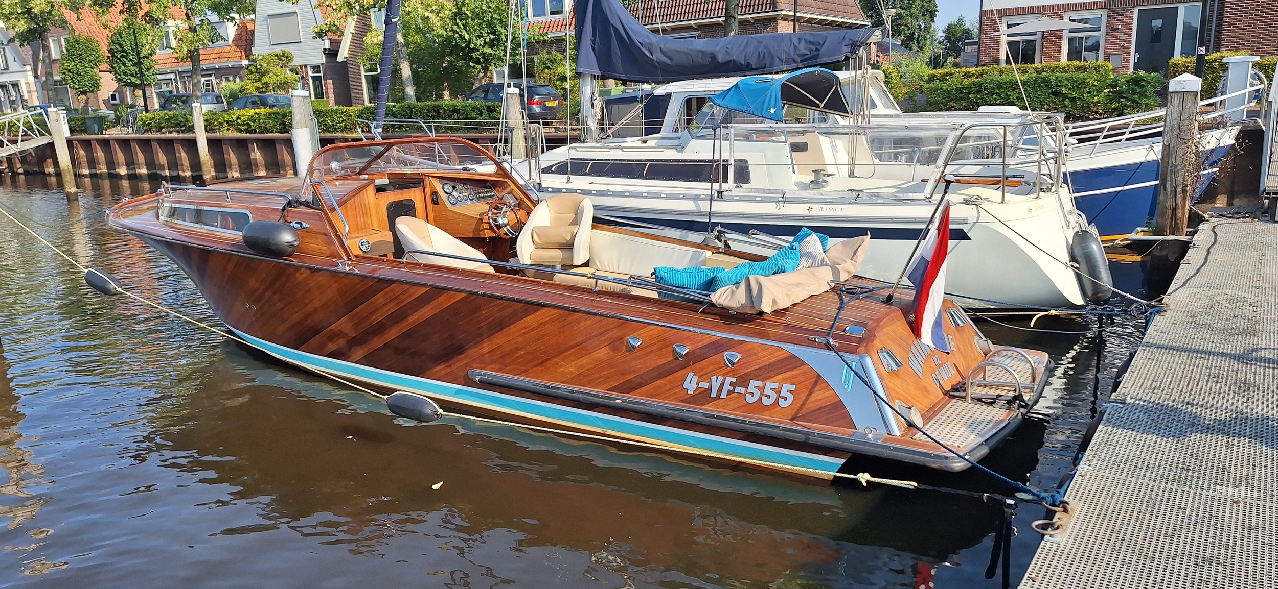 Speedboat 8.50 — foto 1 van 21