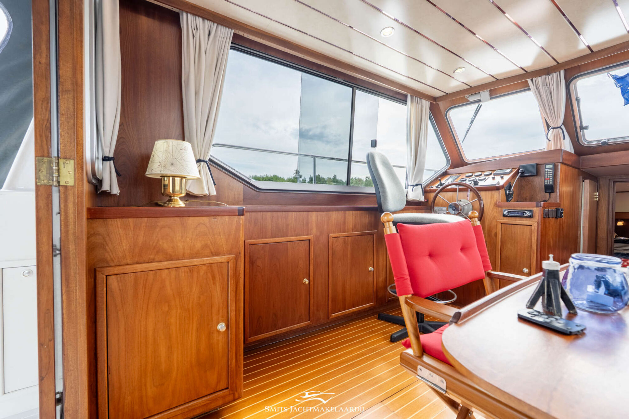 Bach Yacht 35 OK — foto 4 van 29