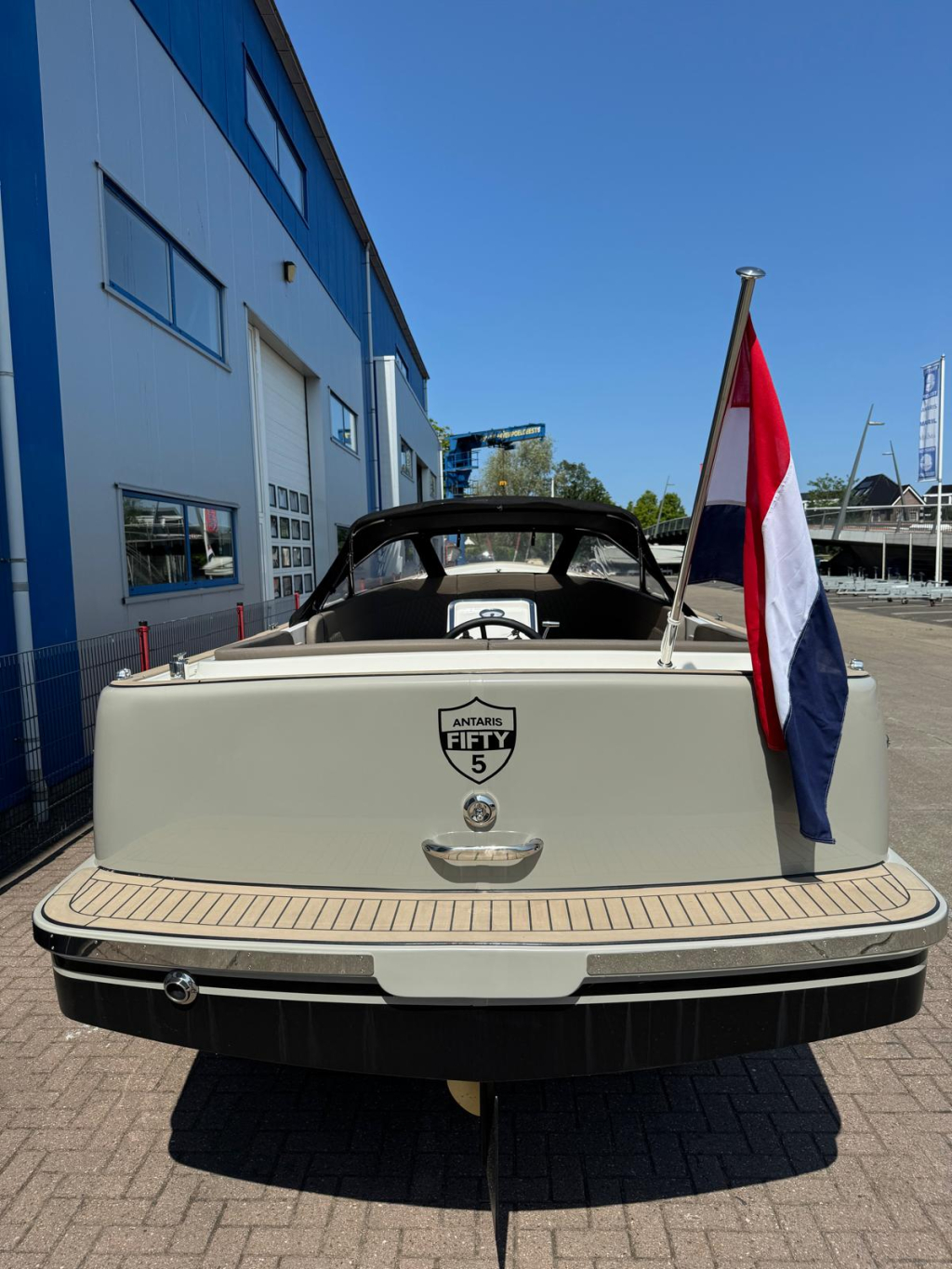 Antaris Fifty5 met Vetus 27pk — foto 6 van 18