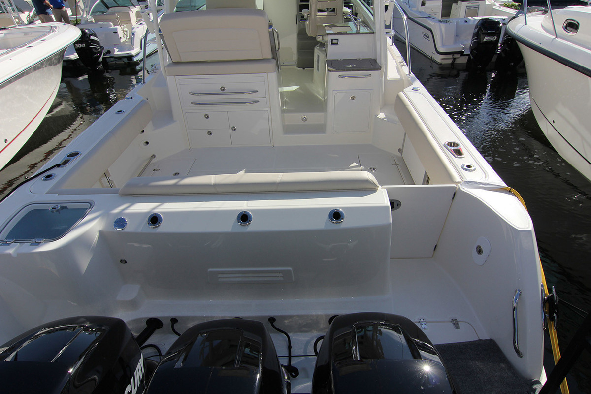 Boston Whaler 345 Conquest — foto 5 van 16