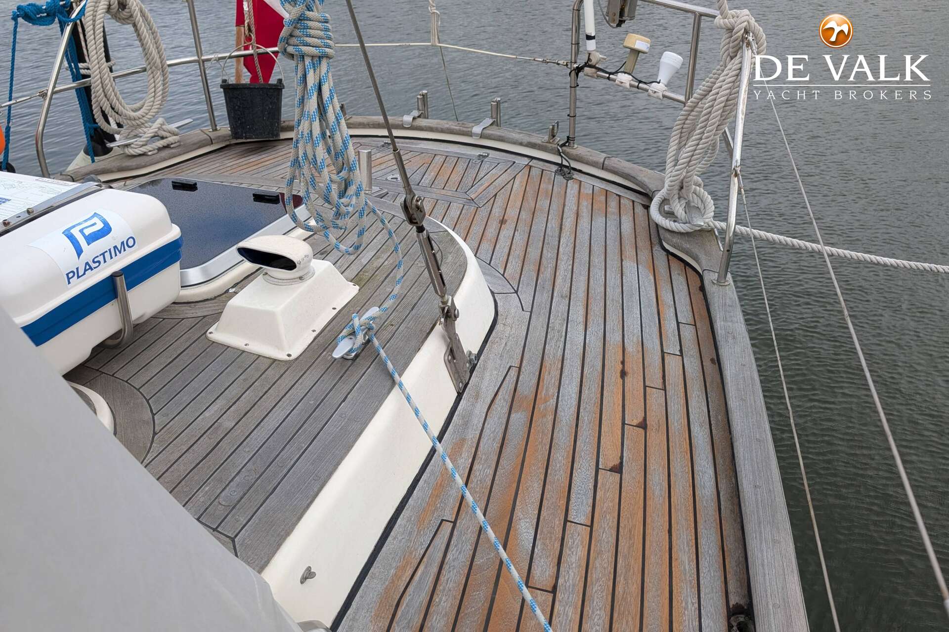 Hallberg Rassy 42 E — foto 13 van 41