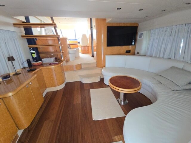 Fairline 62/65 Squadron - BluYachting — foto 2 van 12