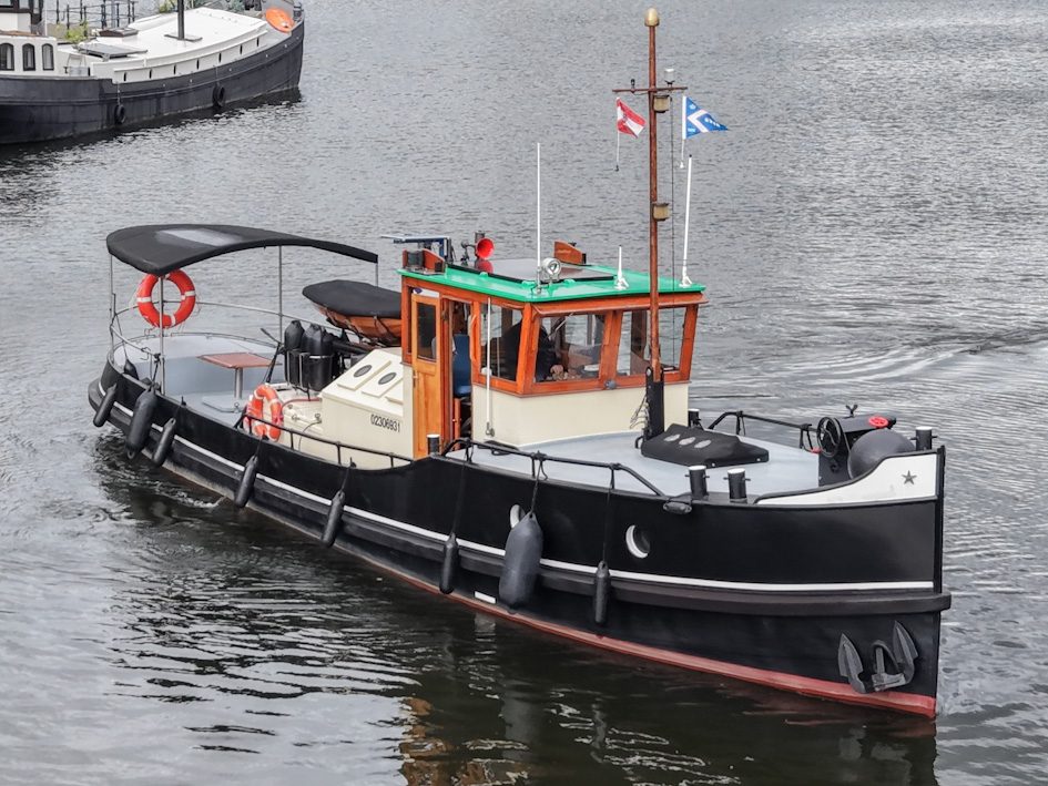 Motorsleepboot Carbon 15.63 met CBB — foto 5 van 48
