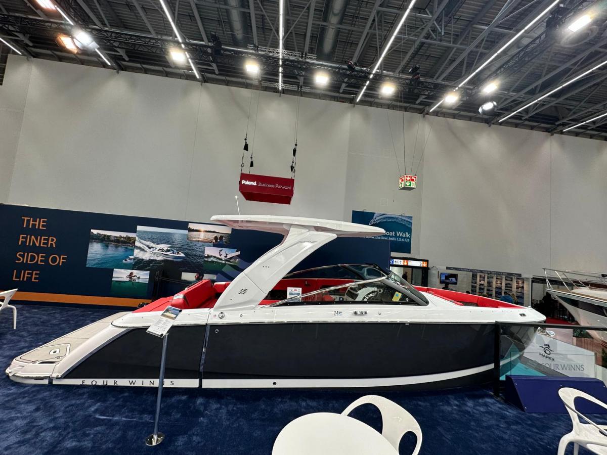Four Winns H9 Bowrider — foto 4 van 25