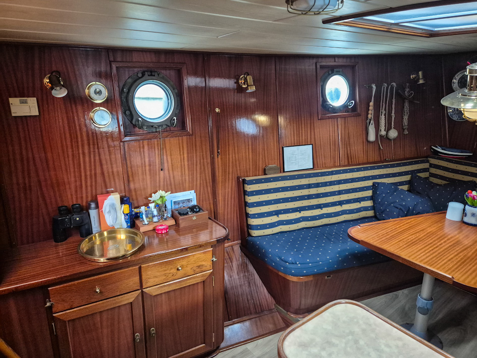 Motorsleepboot Carbon 15.63 met CBB — foto 26 van 48