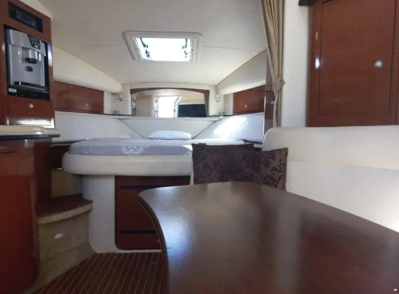 Sea Ray 355 Sundancer - BluYachting — foto 4 van 12