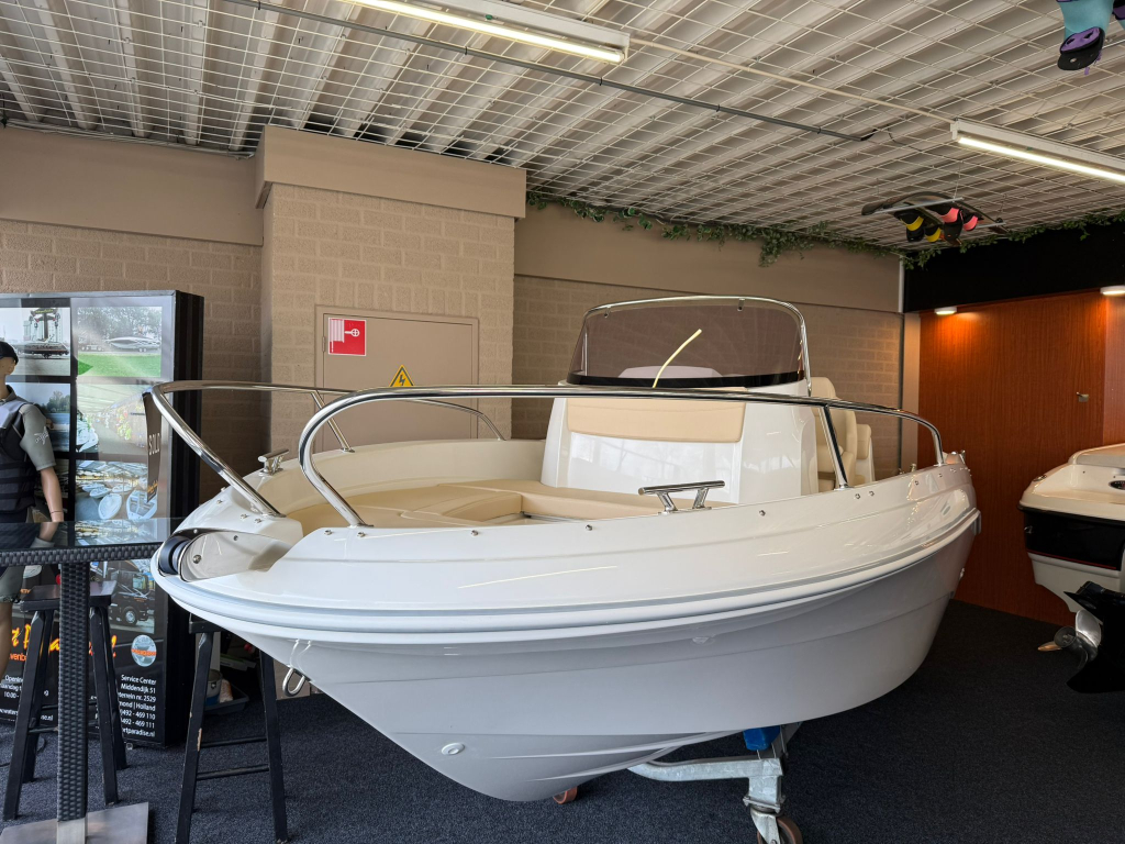 AM Yacht 520 Open — foto 3 van 11