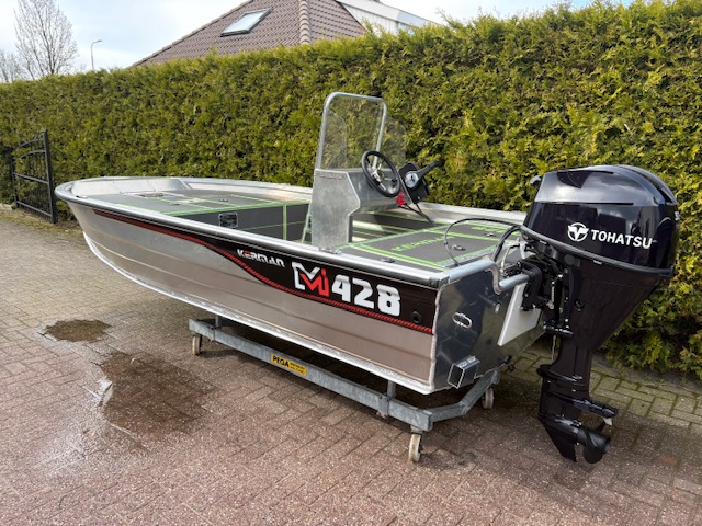 VAARKLAAR!! Nieuwe Kerman M428 met Tohatsu 30 PK  4 Takt — foto 11 van 12