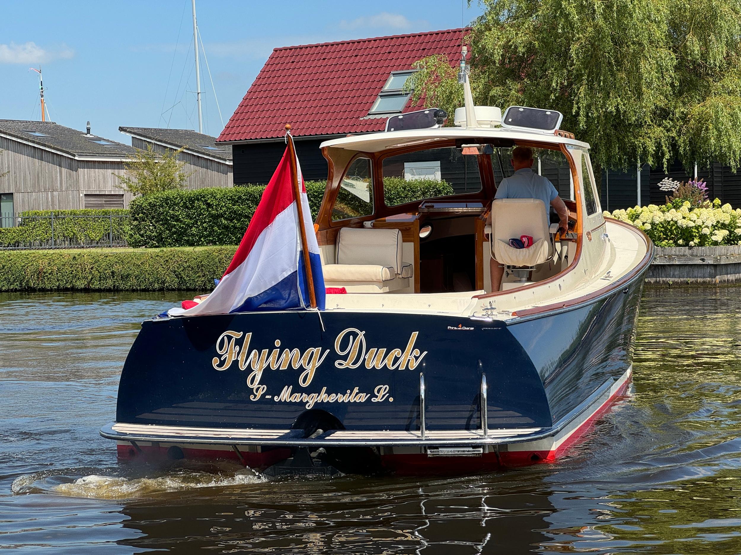 Hinckley Picnic 36 — foto 7 van 29
