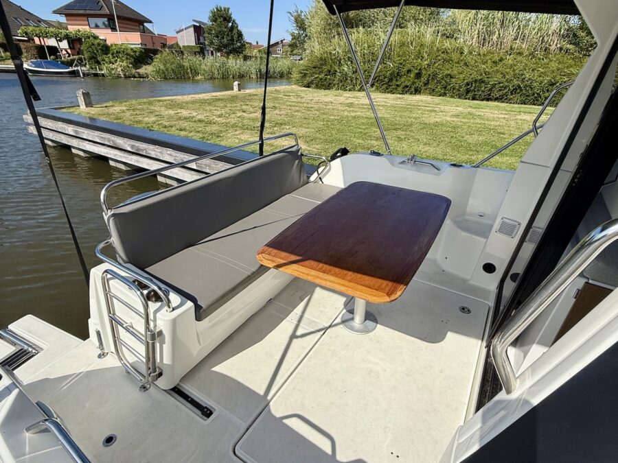 Beneteau Antares 9 — foto 17 van 29
