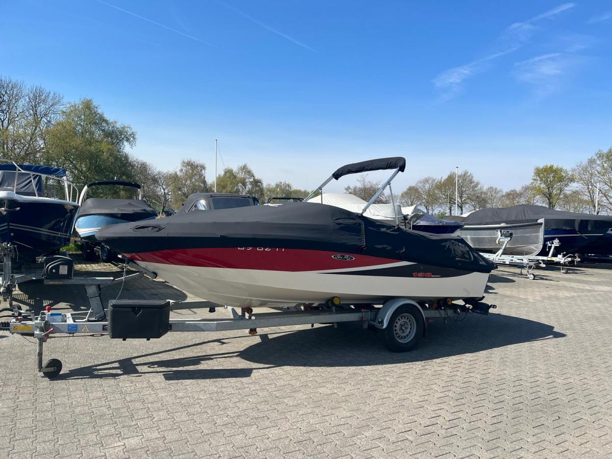 Sea Ray 190 Sport Bowrider — foto 24 van 25