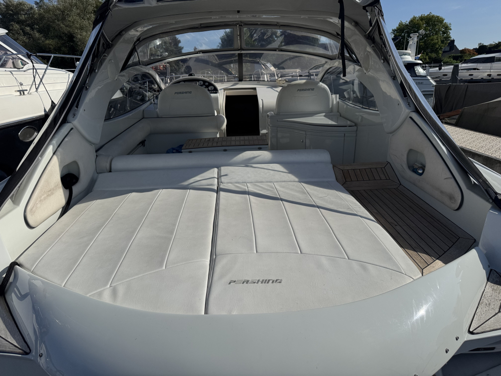 Pershing 37 — foto 6 van 42