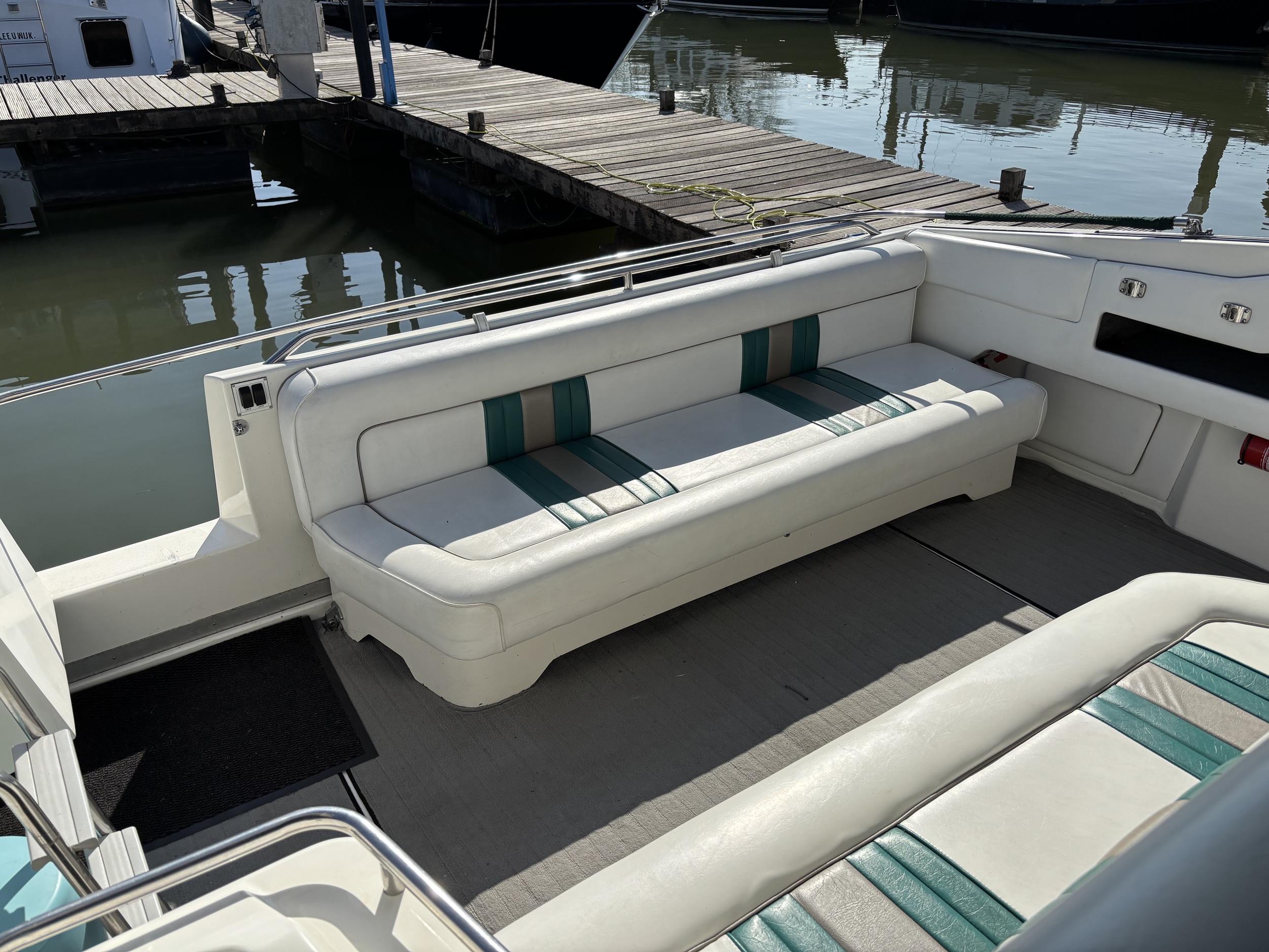 Sea Ray 370 Sundancer — foto 5 van 15