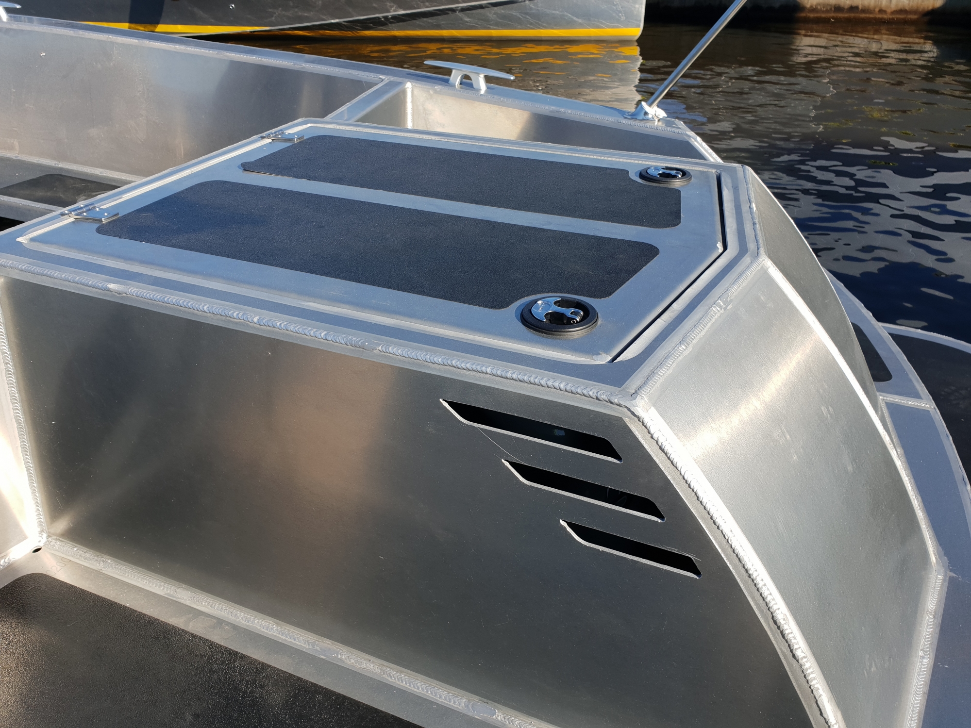 Van Vossen VanVossen Tender 650 (sport) — foto 11 van 15