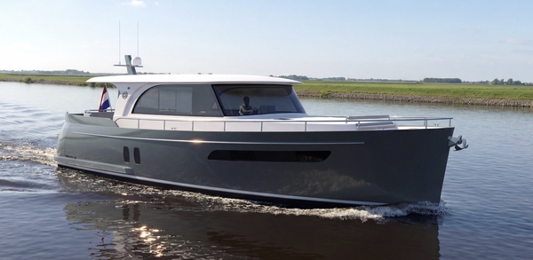 Tridente 50 Centersleeper