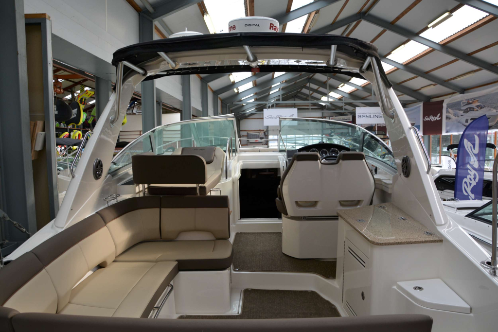 Sea Ray 350 Sundancer — foto 13 van 37