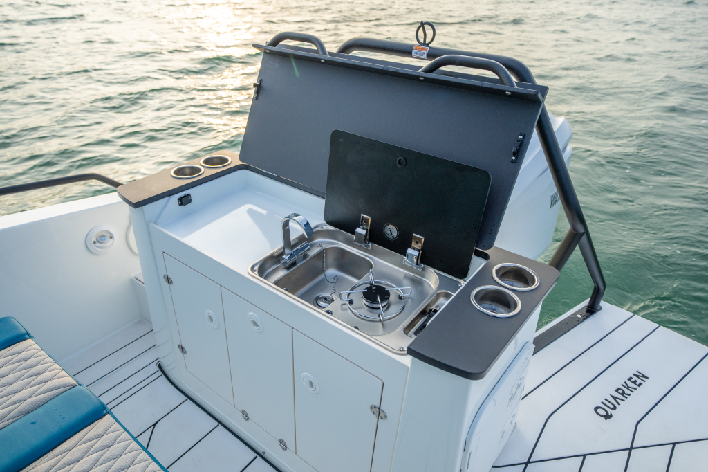 Quarken 27 T-TOP V2 ONYX (prijs Incl. Yamaha 300pk) — foto 12 van 25