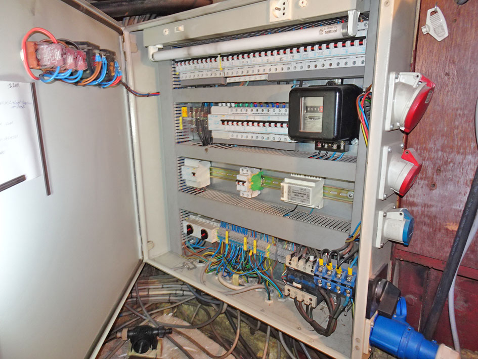 Luxe Motor met UBC 28.92 — foto 53 van 56