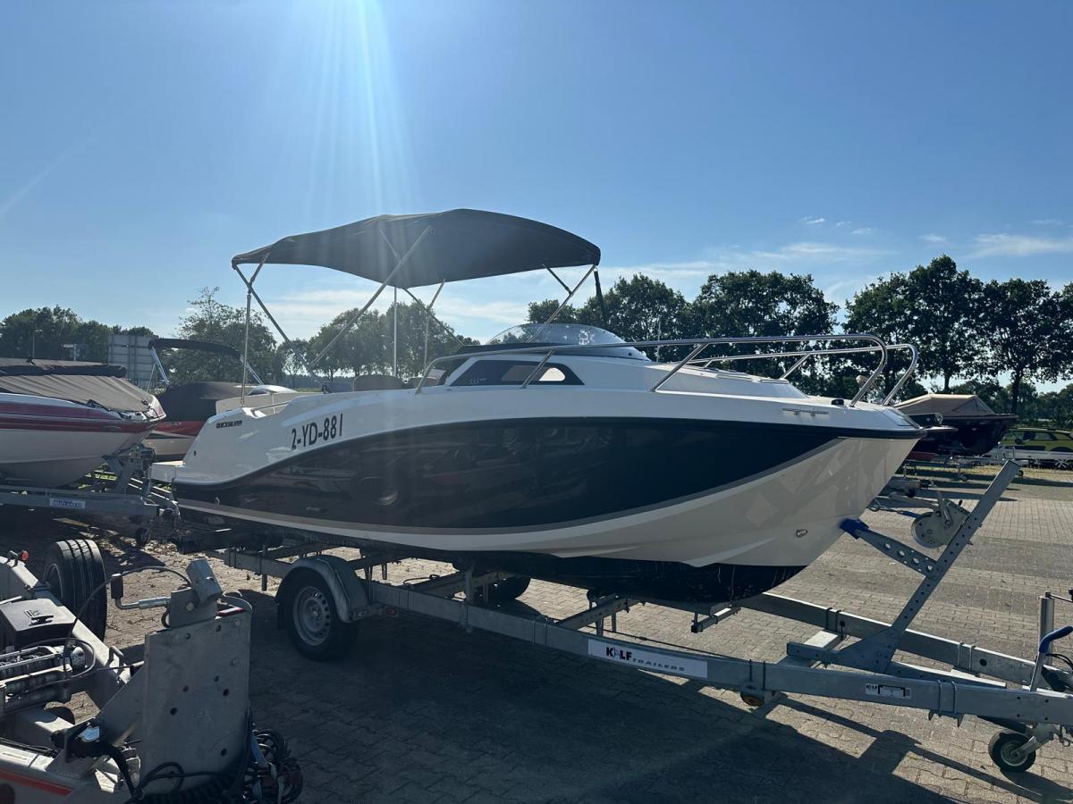 Quicksilver 555 Cabin — foto 9 van 17