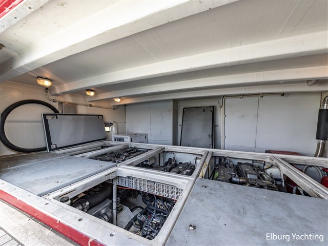 Skilla 2000 Triple Waterjet — foto 59 van 87