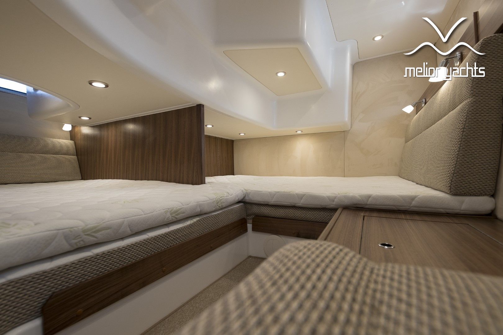 Saga 385 - Edition Walnut Interior — foto 27 van 56