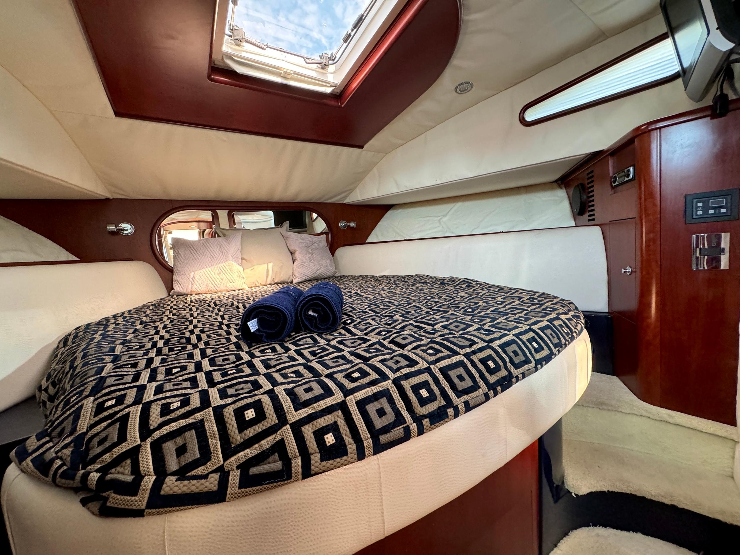 Chris-Craft Roamer 40 Lobster — foto 31 van 67