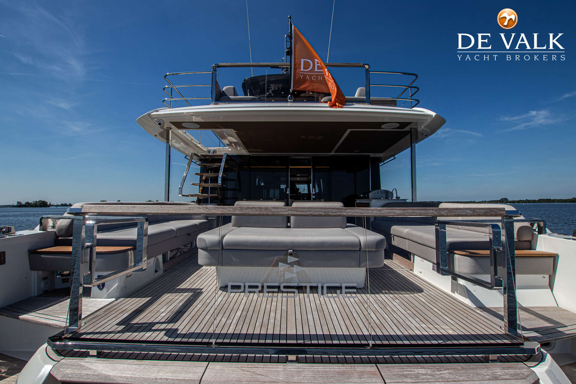 Prestige X70 — foto 17 van 44