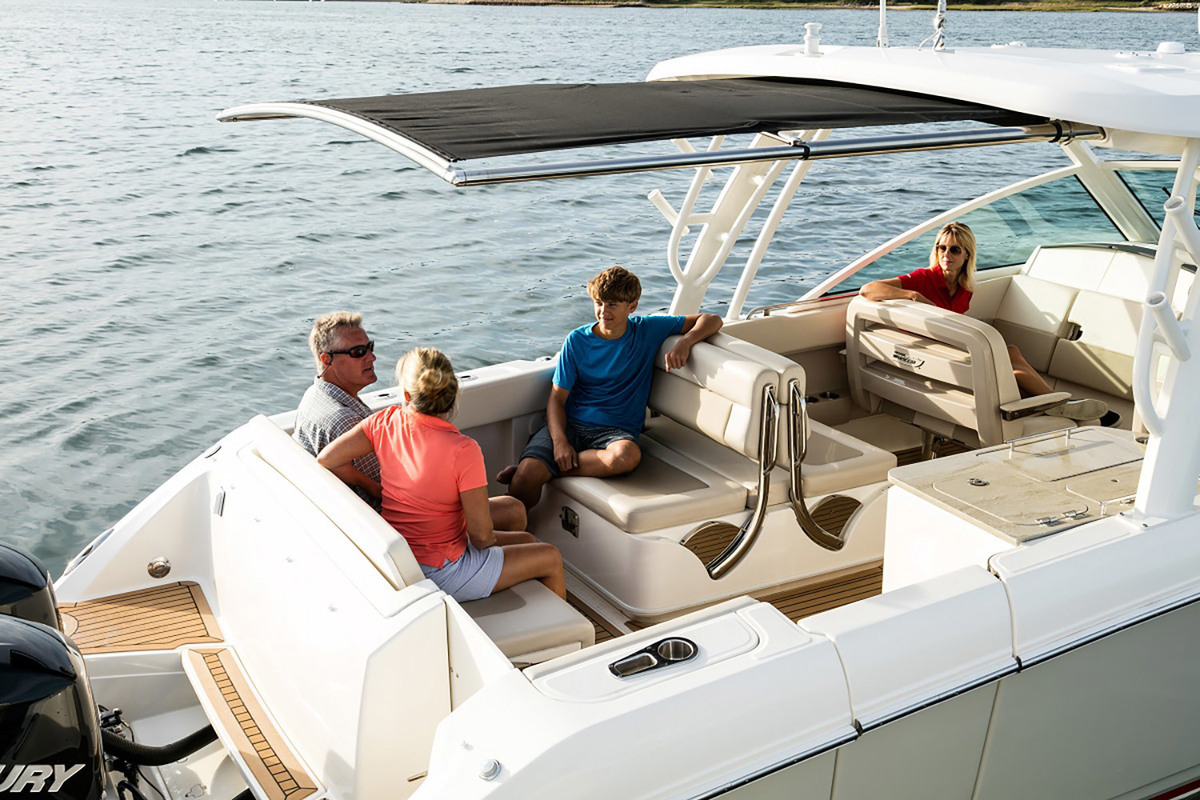 Boston Whaler 320 Vantage — foto 19 van 20