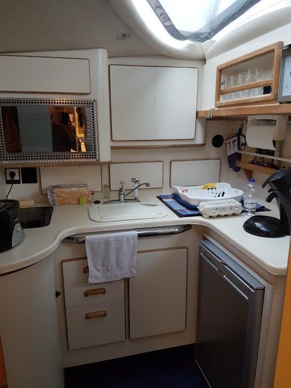 Sea Ray 370 DB — foto 23 van 30