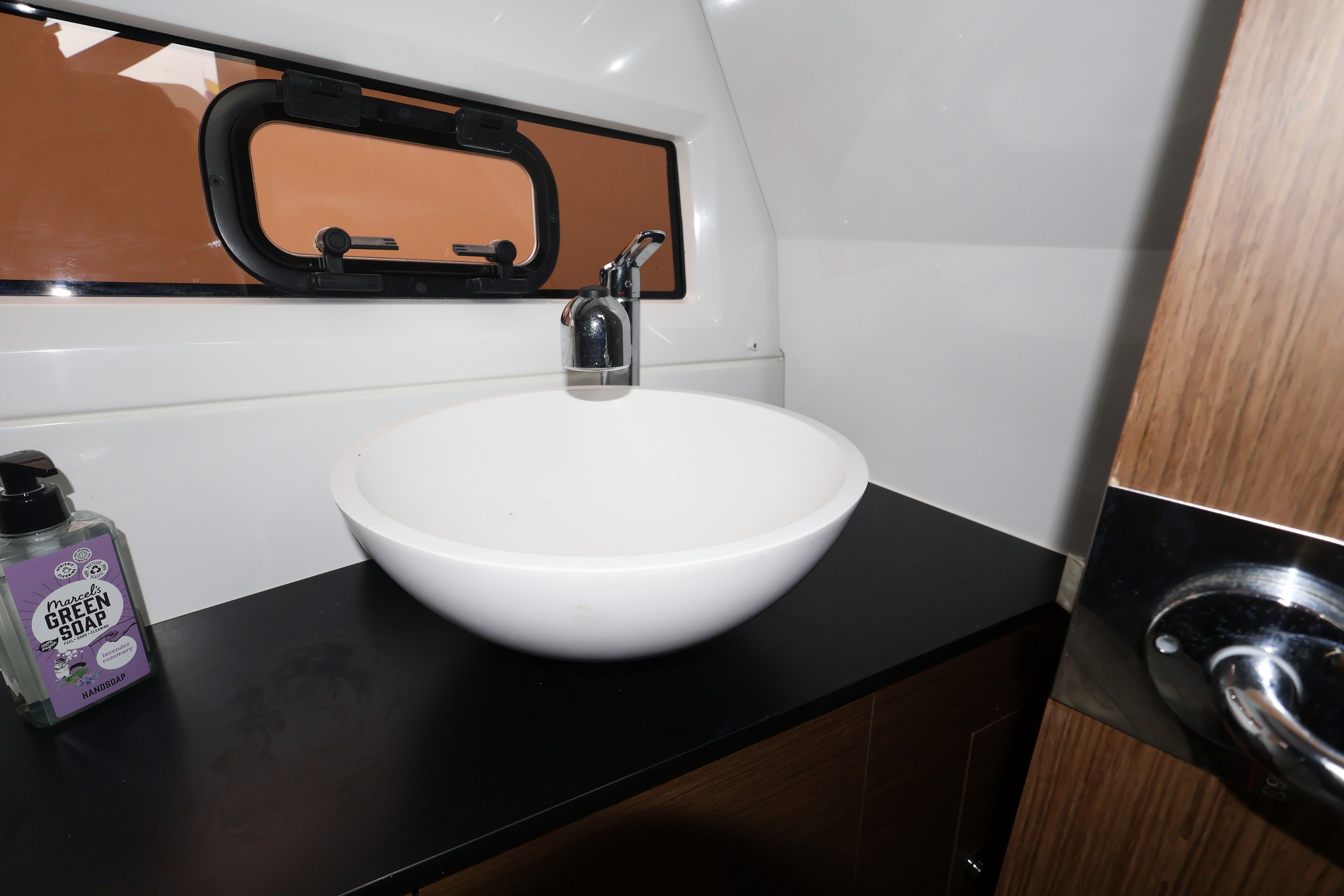 Jeanneau Merry Fisher 895 Offshore — foto 9 van 37