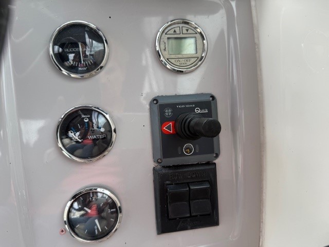 Chaparral Signature 240 — foto 18 van 31