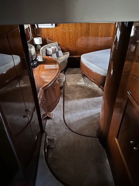 Cayman 62 Cyber - BluYachting — foto 9 van 12