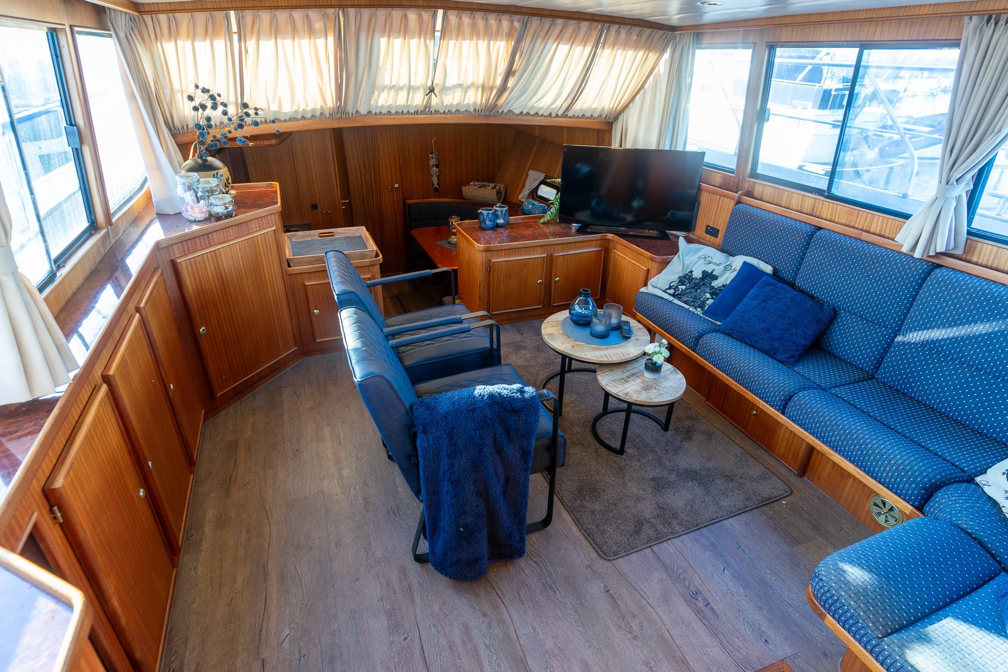 Valkkruiser Voyager 1550 — foto 4 van 45