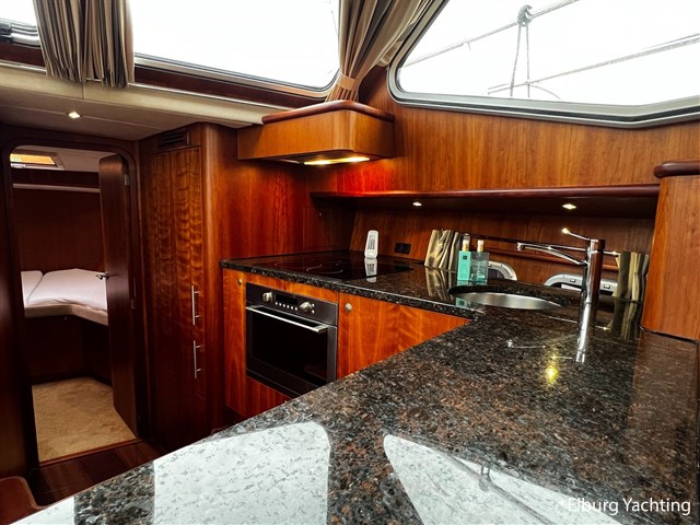 Van den Hoven 1600 - Exclusive — foto 24 van 84