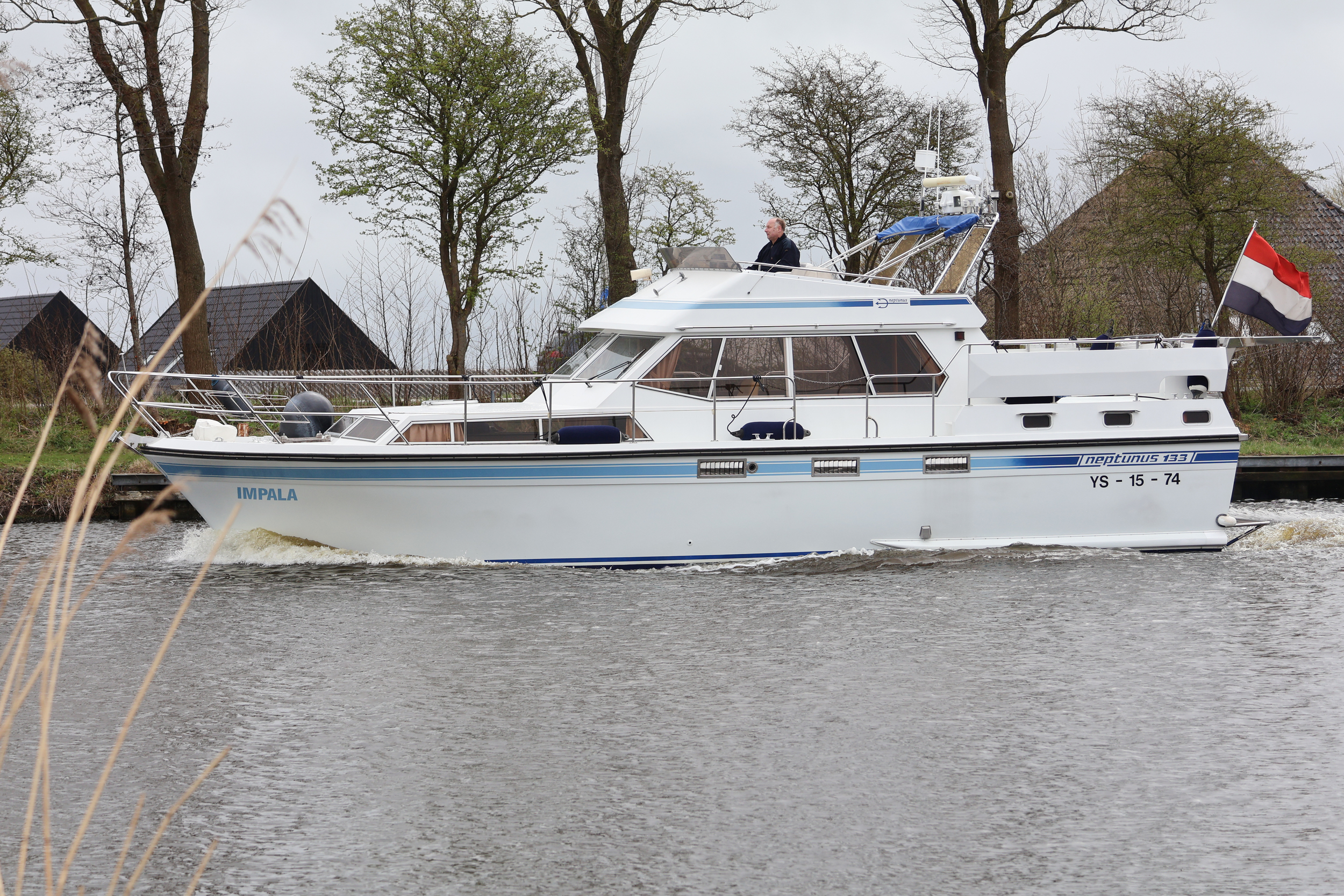 Neptunus 133 Flybridge — foto 2 van 34