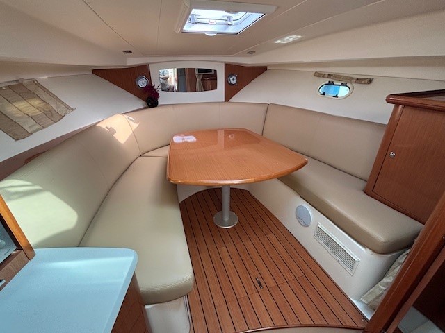 Jeanneau Prestige 30S — foto 42 van 54