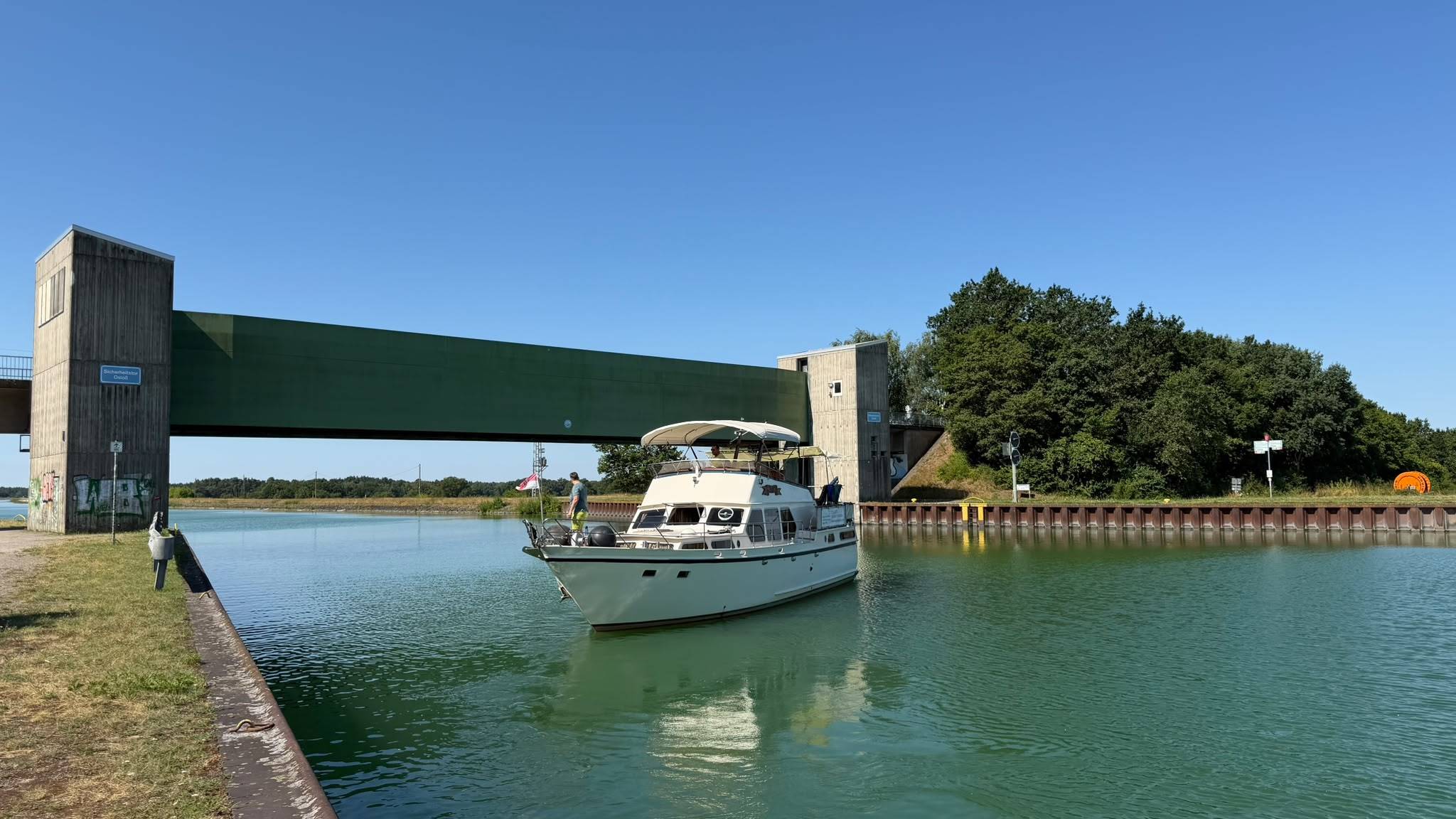Van Der Valk 1300 Fly Bridge — foto 6 van 27