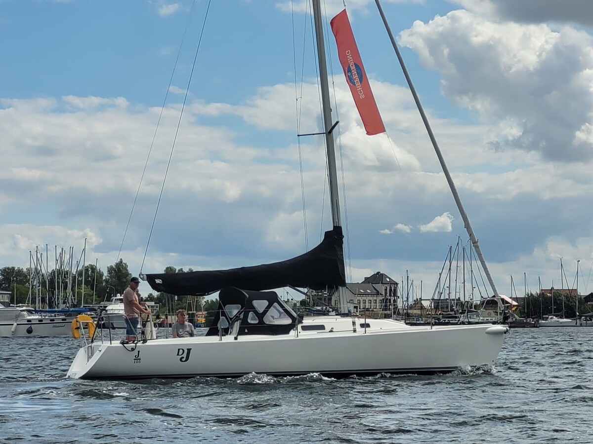 J Boats J105 — foto 33 van 39