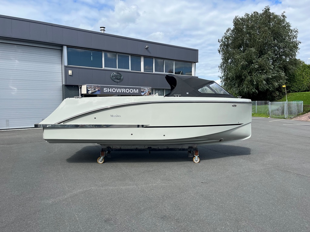 Maxima Boats 640 in agaatgrijs op voorraad!