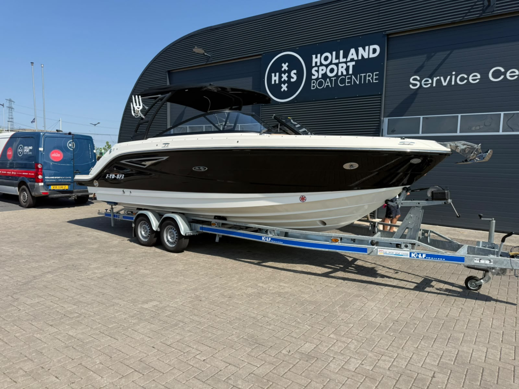 Sea Ray SLX 250 — foto 2 van 20