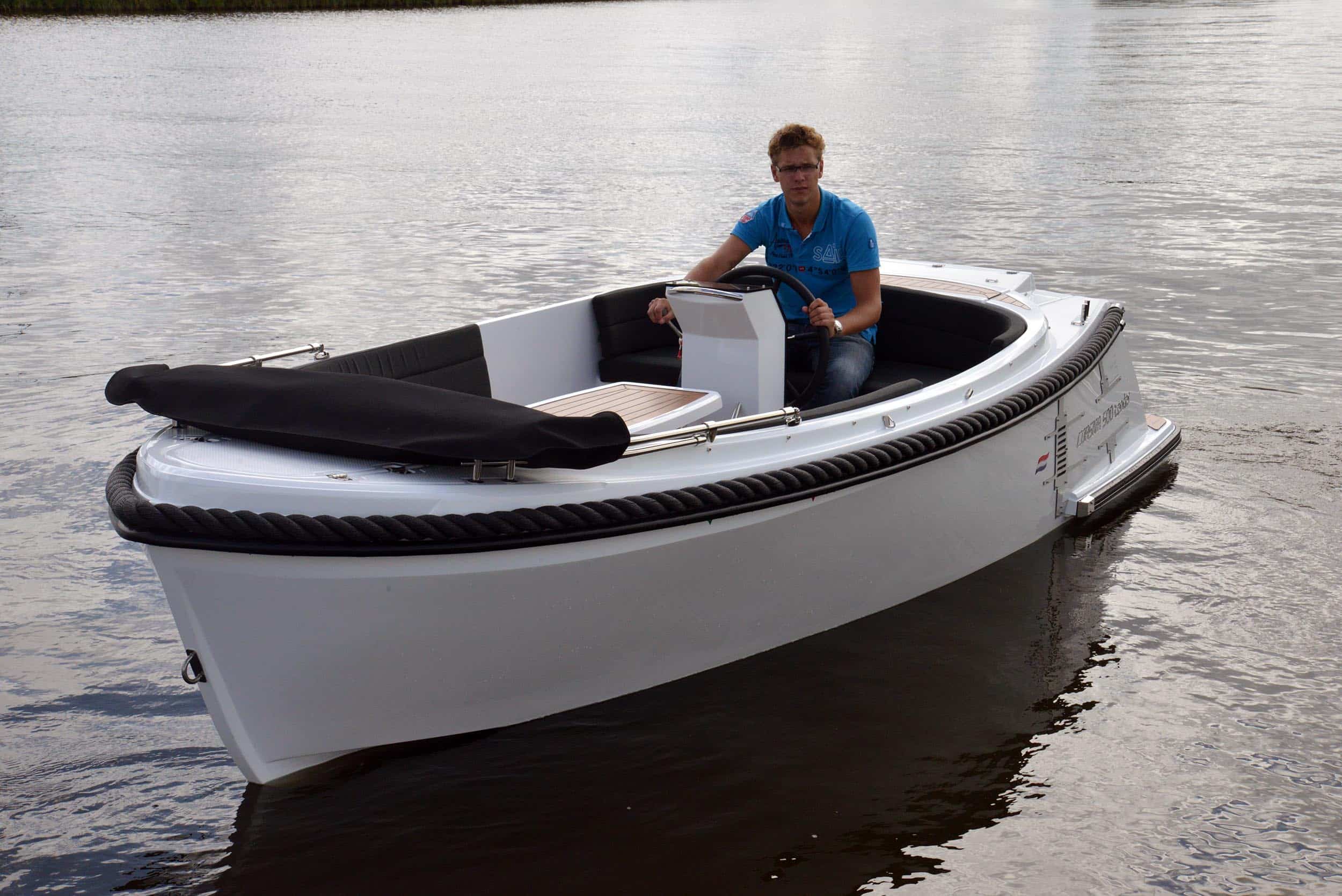 Corsiva 500 Tender — foto 8 van 17