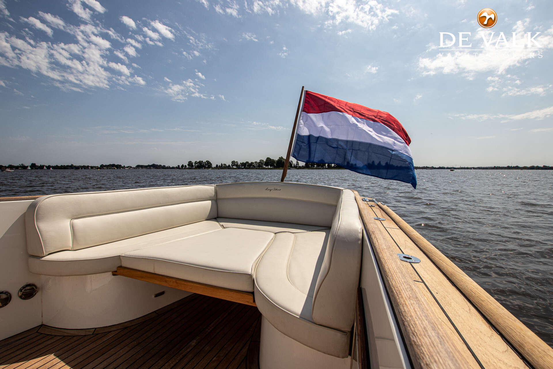 Long Island 33 Runabout — foto 28 van 43