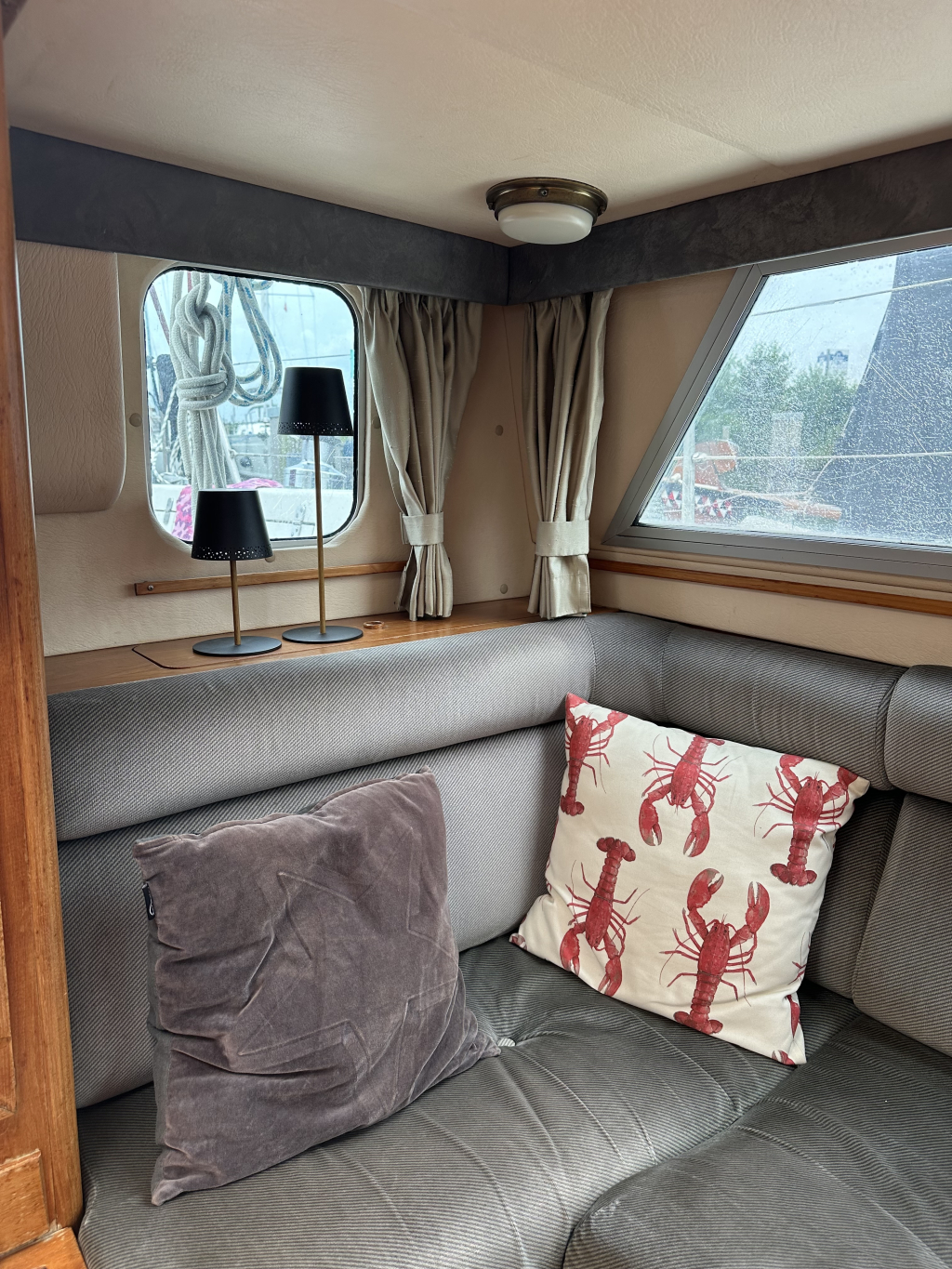 Moody  Eclipse 33 — foto 17 van 32